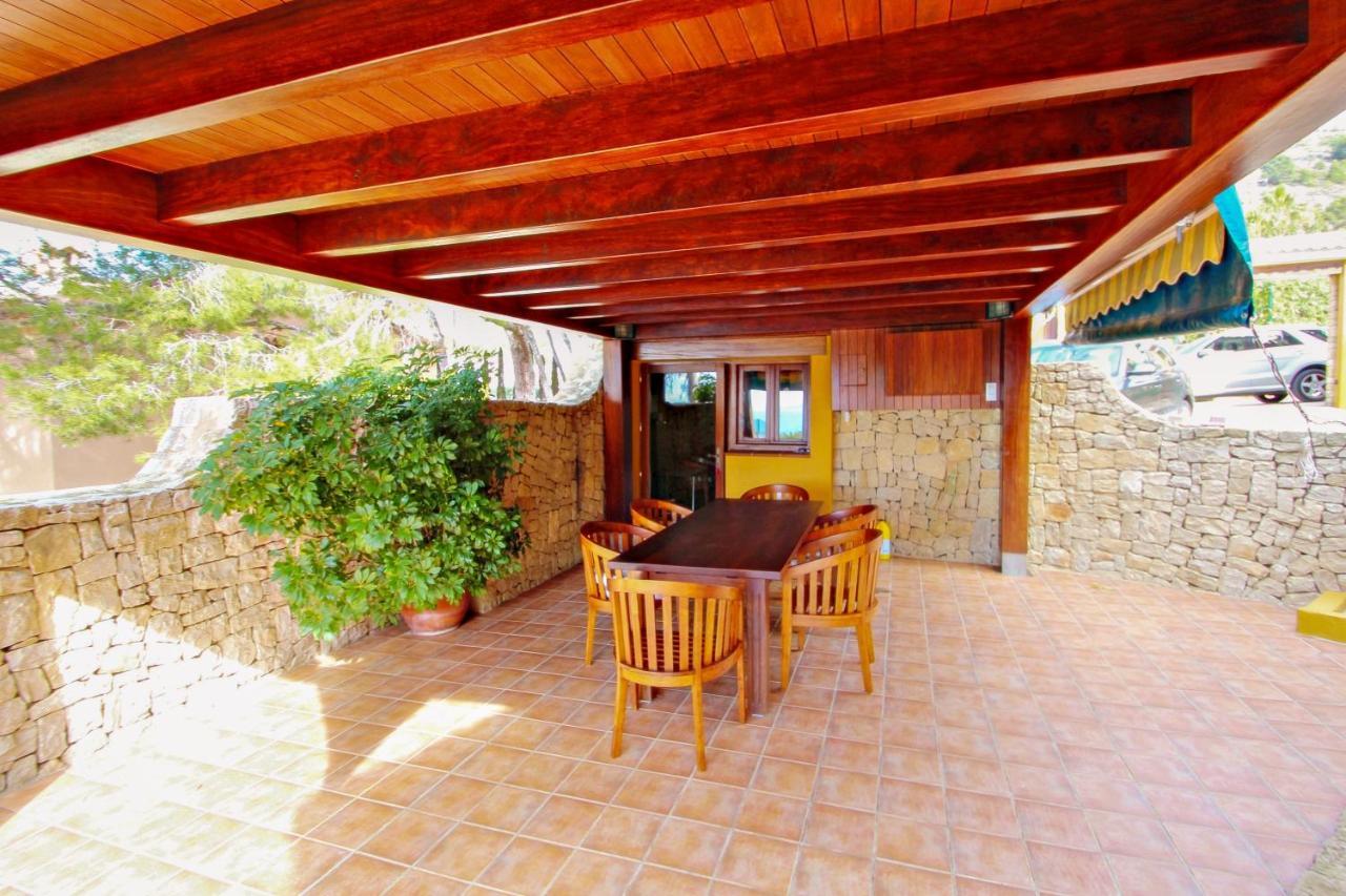 El Portet - Beachfront Holiday Home With Private Pool In Moraira Exterior photo